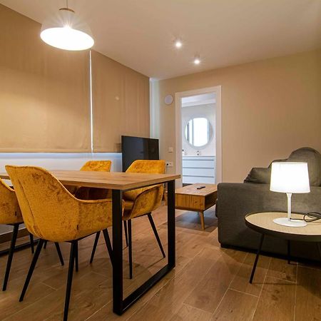 Apartamentos 1 Abril Màlaga Exteriér fotografie