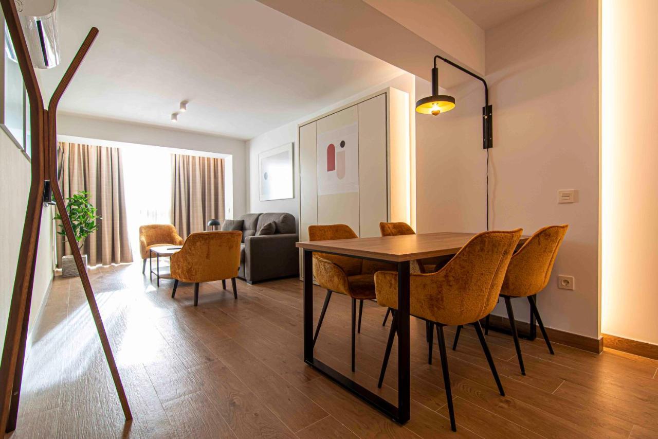Apartamentos 1 Abril Màlaga Exteriér fotografie