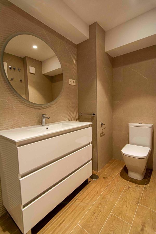 Apartamentos 1 Abril Màlaga Exteriér fotografie